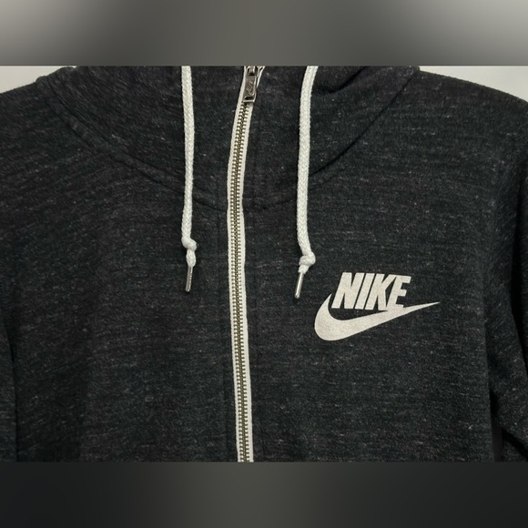 đź’›Like Newđź’› Nike: Kids Full Zip-Up Hoodie- Size Small - Picture 2 of 8